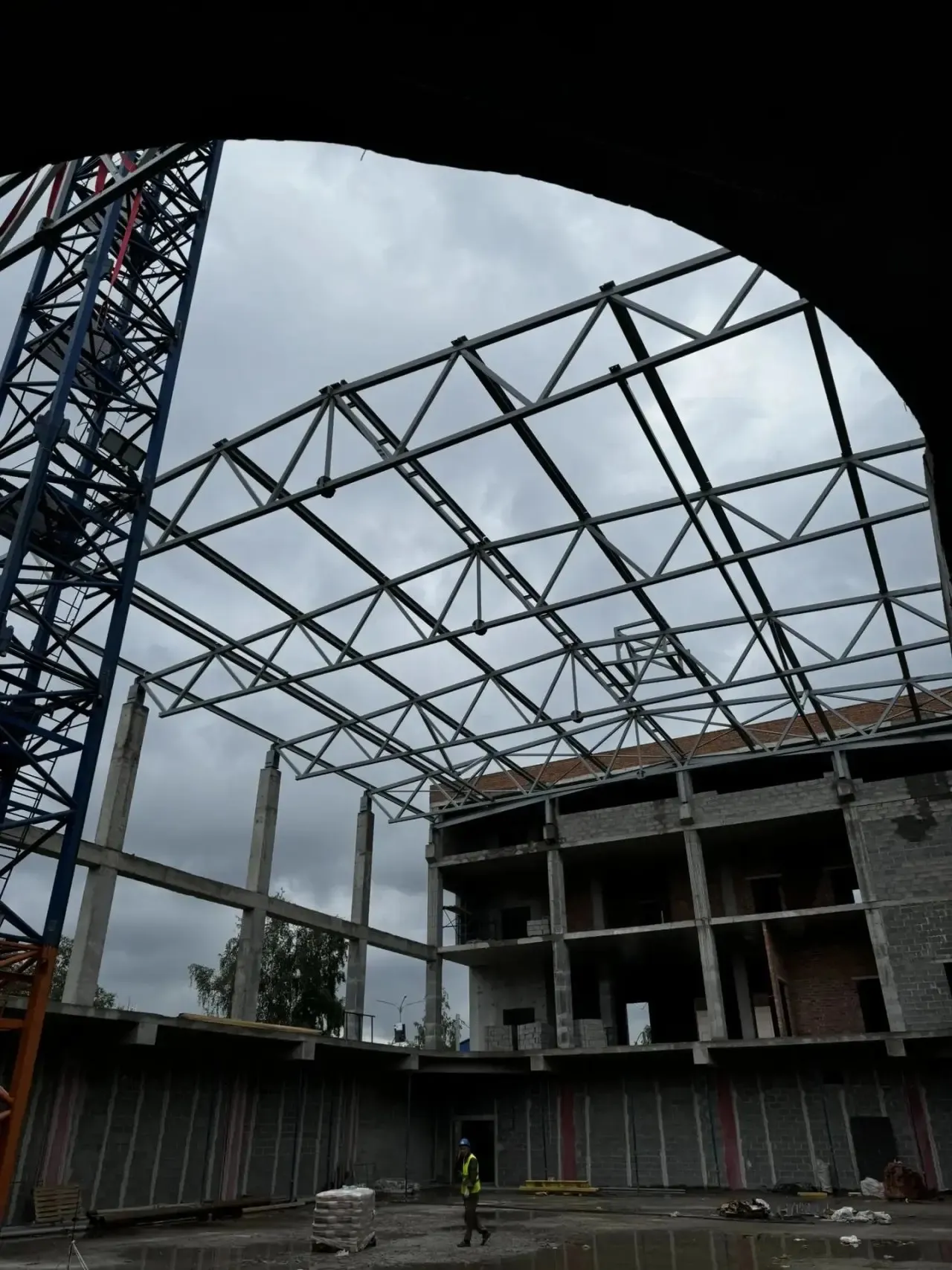 картинка для статьи:Кровля бассейна Олимпия п. Боровский Тюменский район