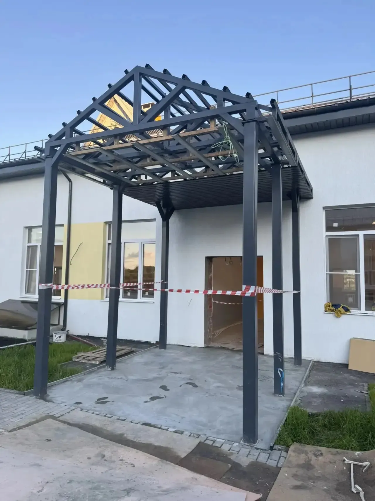 картинка для статьи:Металлоконструкции для школы в Тюменская обл., с. Большой краснояр